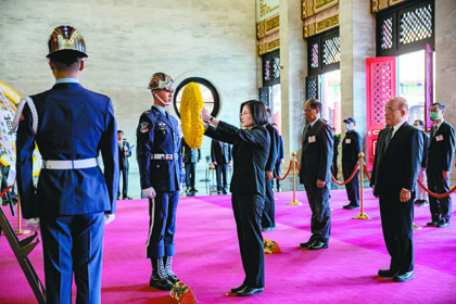 The President Hosts the “2020 Memorial Ceremony for Republic of China Ancestors and Martyrs