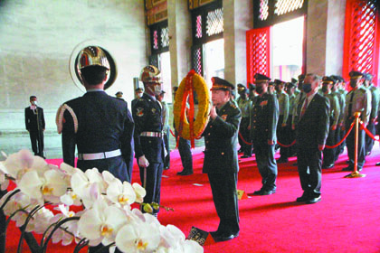 In Remembrance of Dengbu Martyrs and Inheritance of Patriotic Spirit