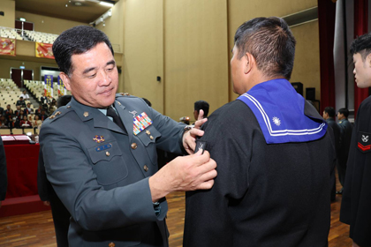 指揮官俞中將主持民國115年後備軍人晉任暨表揚典禮