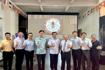 指揮官俞中將拜會民間企業 研討競技射擊比賽整備
