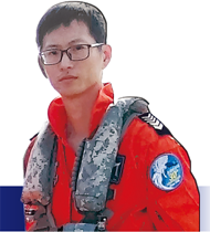 許鴻彬一等士官長