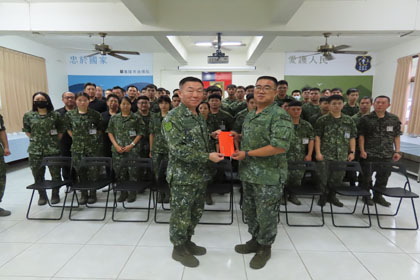 指揮官劉中將視導各地區後備旅