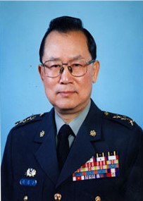 21st Commander General Chin, En-Ching Batch 34, Republic of China Military Academy Term: February 1, 1999 -- February 28, 2002 (3 years and 1 month)