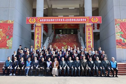 全民防衛動員署署長廖中將與立法委員羅美玲委員等貴賓與各類型楷模表揚人員合影