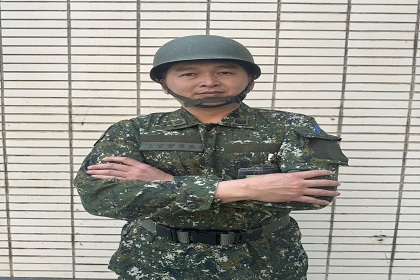 備役士官長郭弘舜