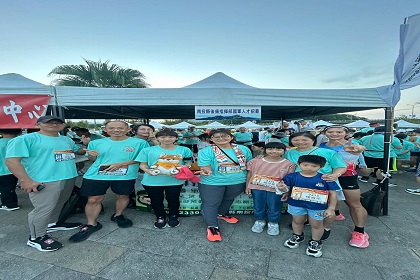 南投縣後備指揮部路跑社日前參加第十屆「南投馬拉松」賽事