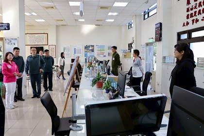 立法委員羅美玲蒞臨至服務台考察南投縣後備指揮部